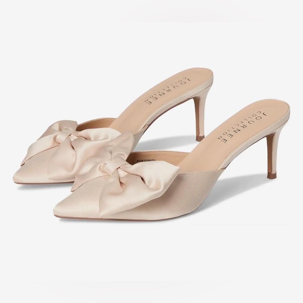 Journee Collection Tiarra Bow Heels Ivory Pink Pointed Toe Bridal Wedding Satin